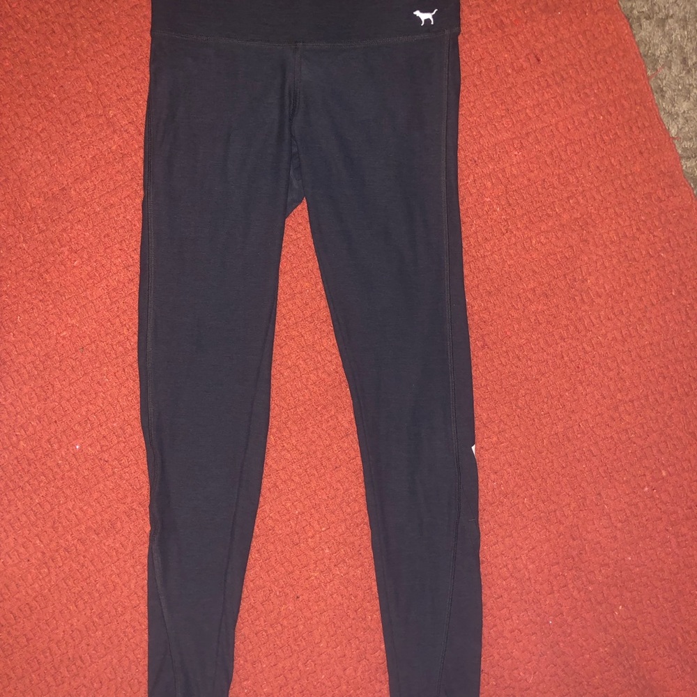 PINK yoga. Gray. Size XS.